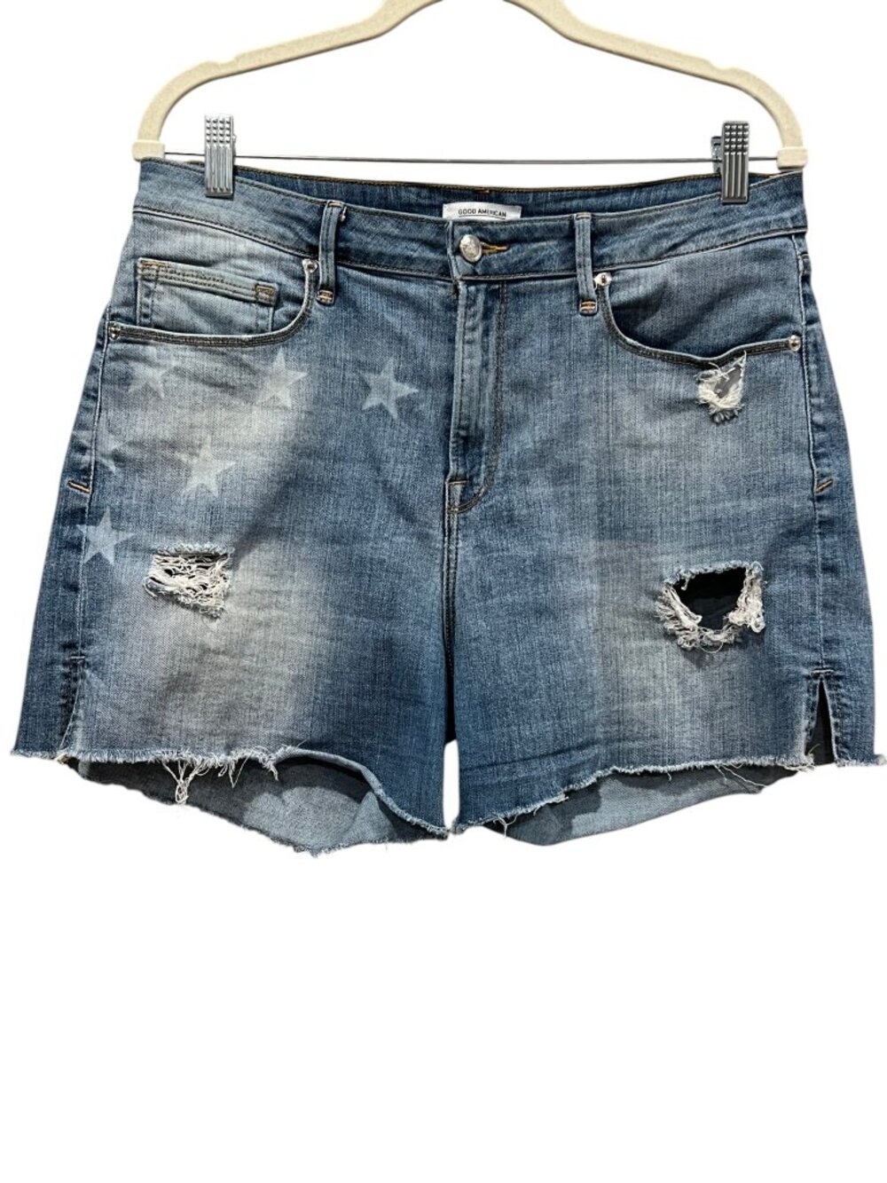 Good American Stars and Stripes Cut-off Denim Short, 31